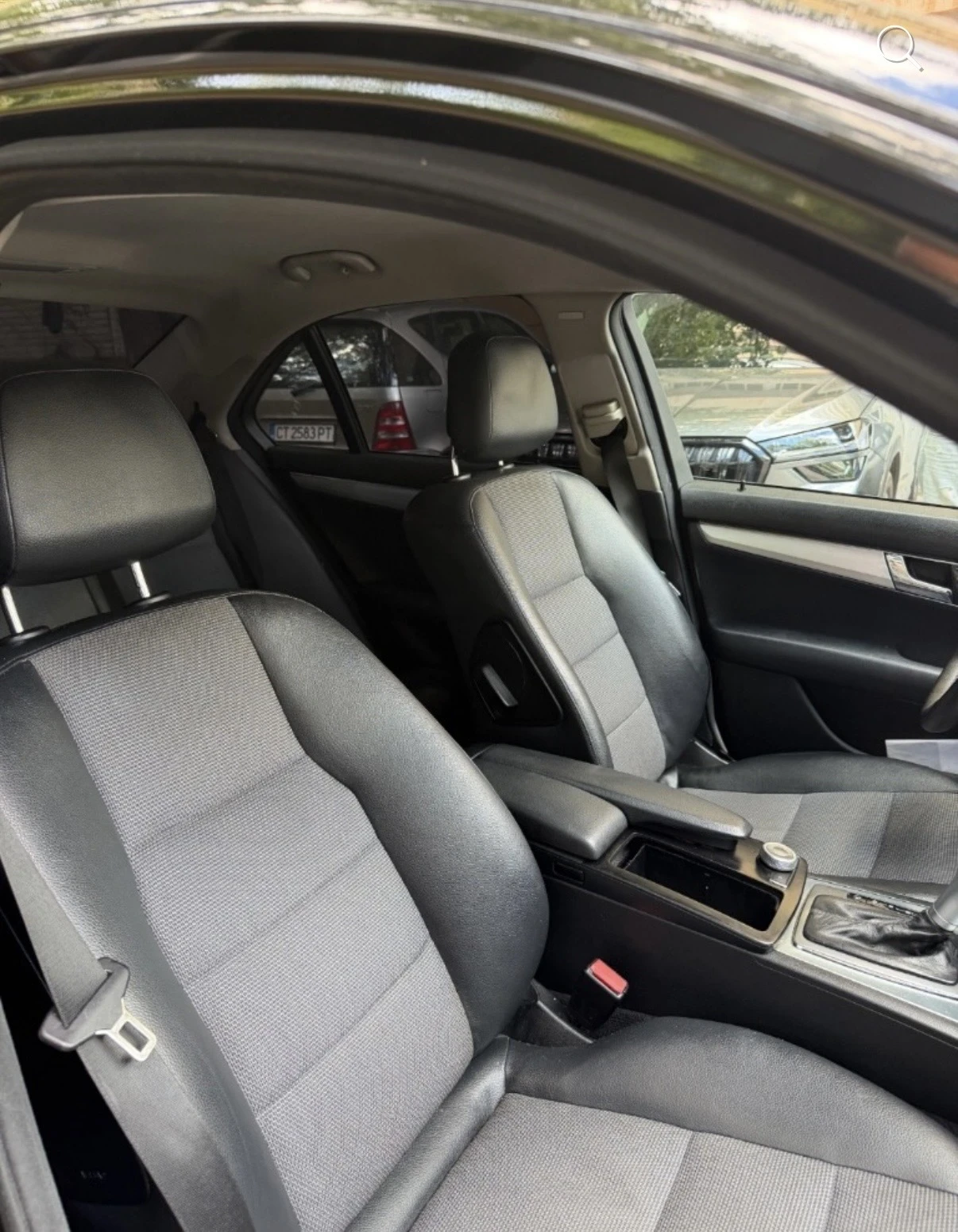 Mercedes-Benz C 220, снимка 3 - Автомобили и джипове - 55951337