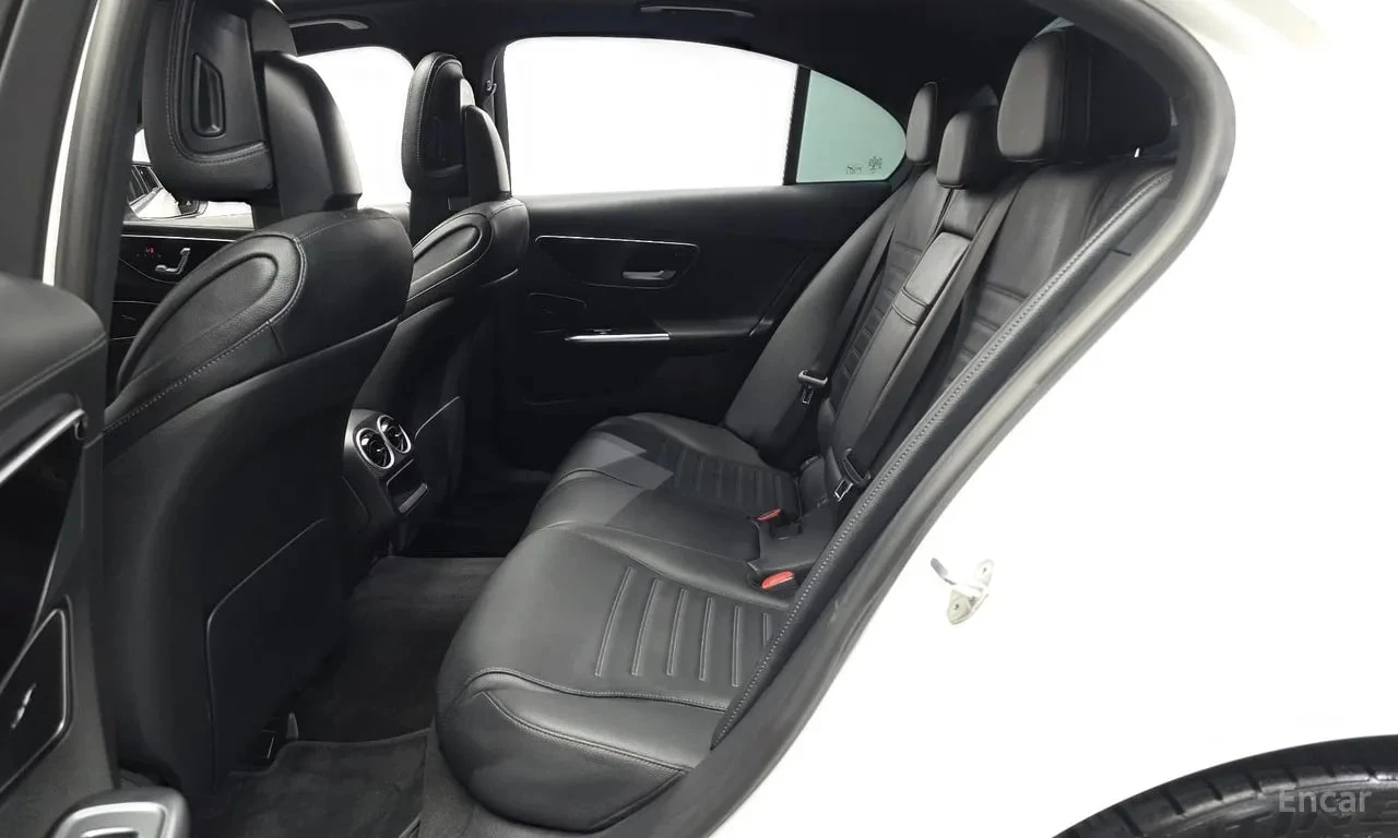 Mercedes-Benz C 300 4MATIC AMG | ПАНОРАМА | ДИСТРОНИК | 360, снимка 12 - Автомобили и джипове - 55951865