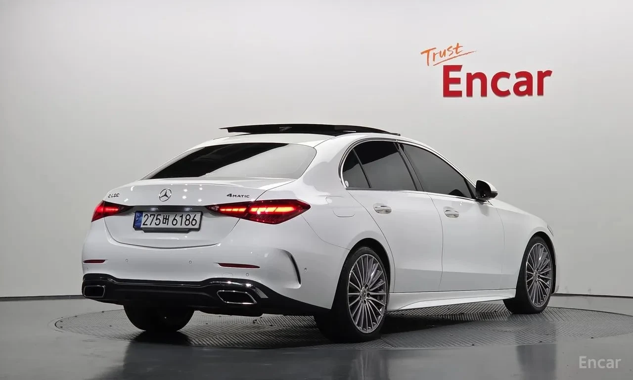 Mercedes-Benz C 300 4MATIC AMG | ПАНОРАМА | ДИСТРОНИК | 360, снимка 2 - Автомобили и джипове - 55951865