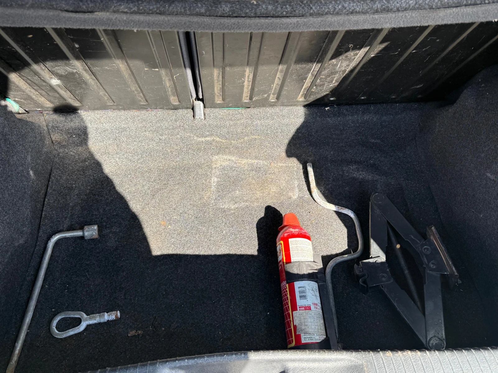 VW Polo AC/Automat, снимка 13 - Автомобили и джипове - 56261017