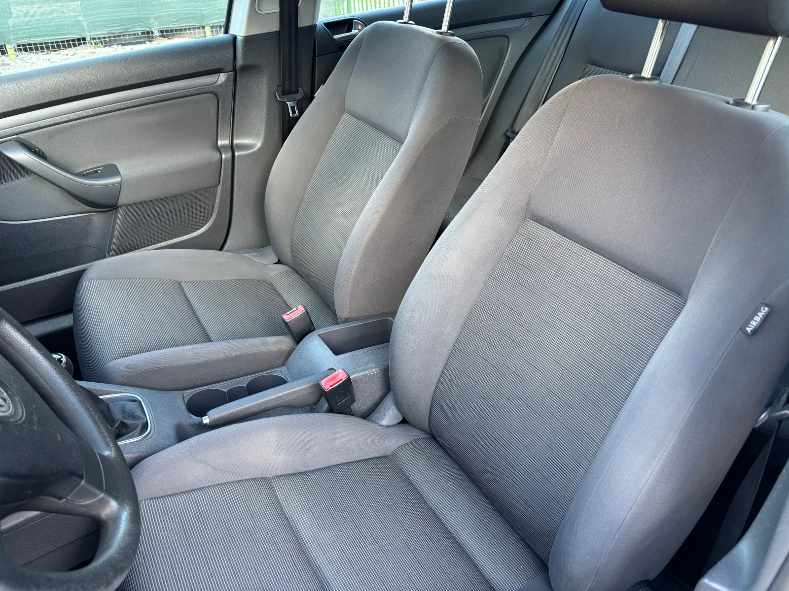 VW Golf 5 2.0 SDI 185.000km, снимка 13 - Автомобили и джипове - 56272140