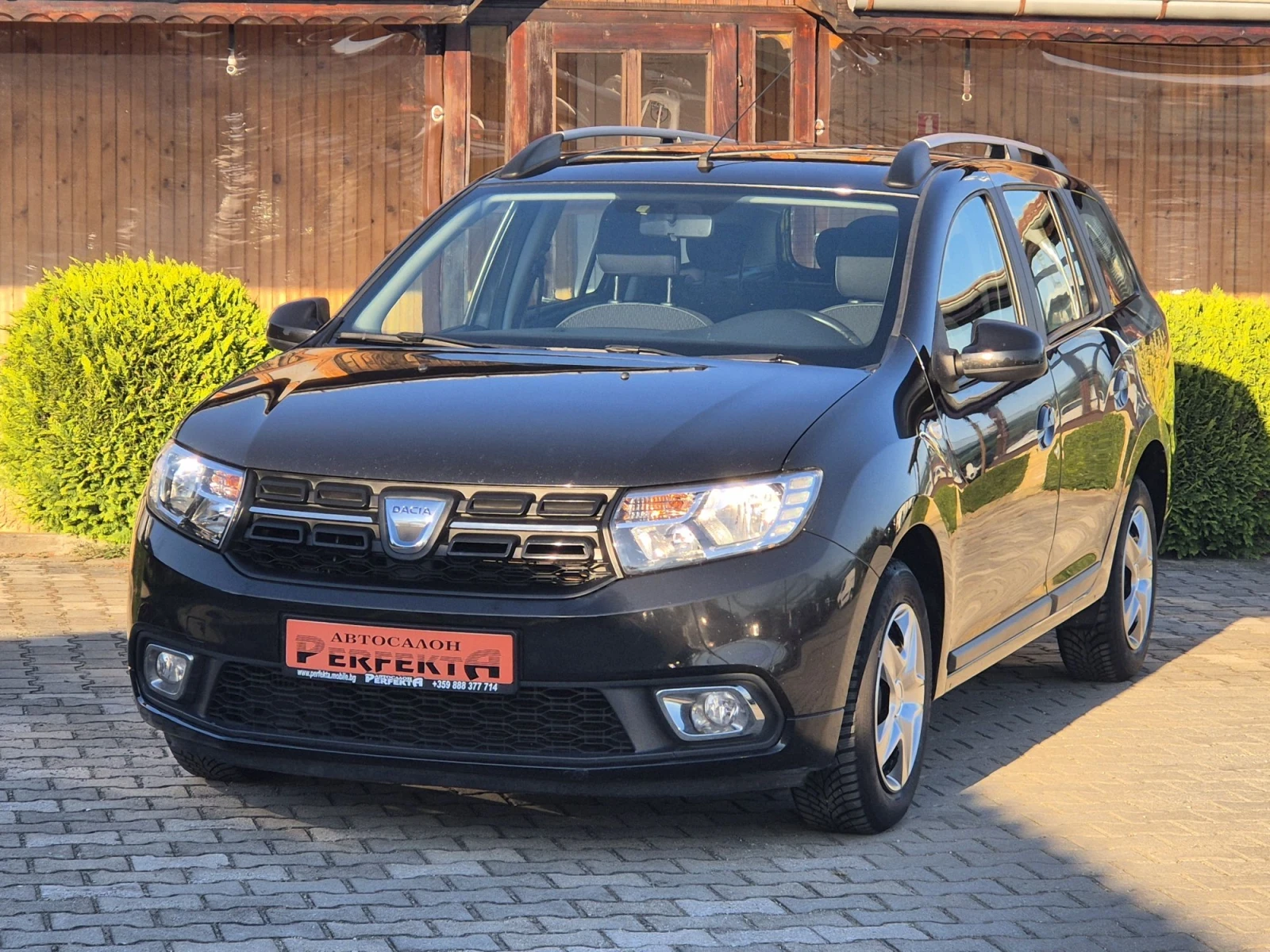 Dacia Logan 1.5dci 90к.с., снимка 2 - Автомобили и джипове - 56368941