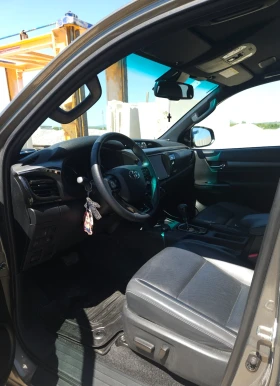 Toyota Hilux Mild Hybrid 48V invicible, снимка 8