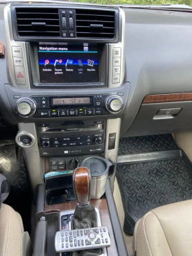 Toyota Land cruiser 150, снимка 13