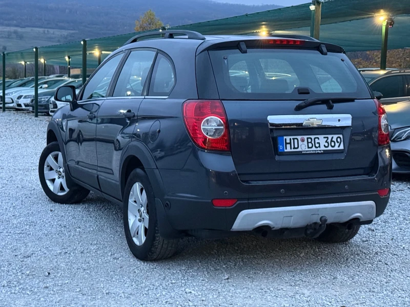 Chevrolet Captiva 2.4 7МЕСТА ГАЗОВ ИНЖ , снимка 3 - Автомобили и джипове - 52530039