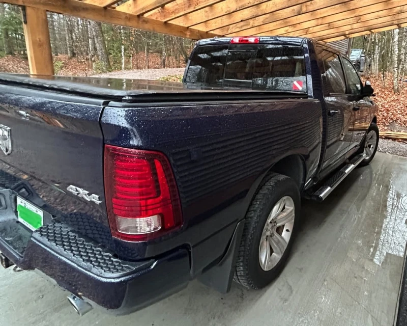 Dodge RAM 1500 * Sport * CARFAX * БЕЗ ПЪРВОНАЧАЛНА ВНОСКА, снимка 3 - Автомобили и джипове - 52904298