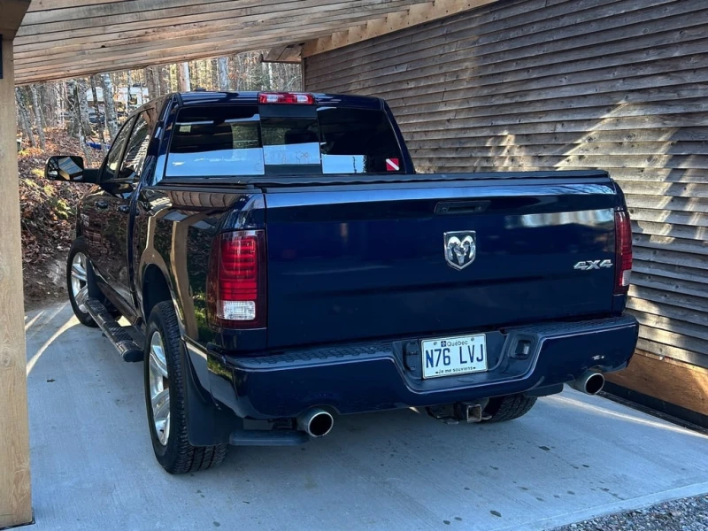Dodge RAM 1500 * Sport * CARFAX * БЕЗ ПЪРВОНАЧАЛНА ВНОСКА, снимка 4 - Автомобили и джипове - 52904298