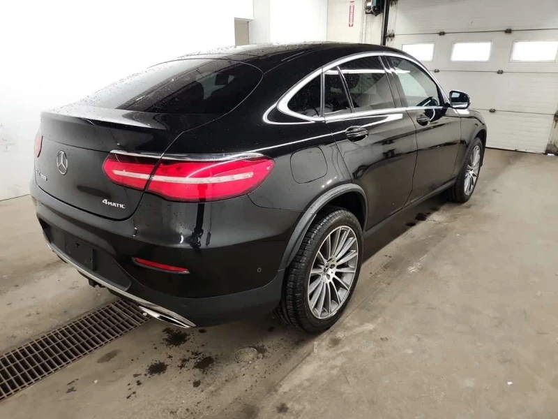 Mercedes-Benz GLC * 300 * CARFAX * ЦЕНА ДО БГ, снимка 3 - Автомобили и джипове - 53524539