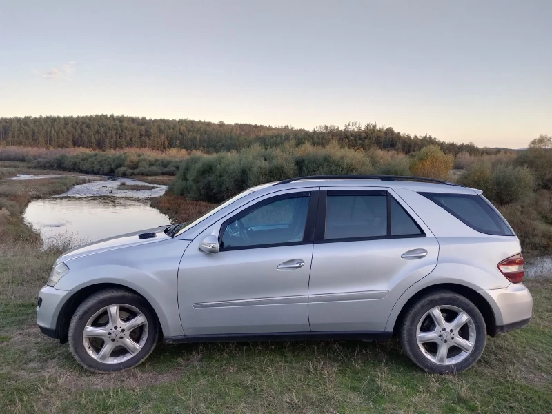 Mercedes-Benz ML 500, снимка 10 - Автомобили и джипове - 53573034