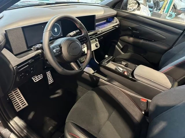 Hyundai Tucson НОВ!/1.6T-GDi/239HP/N-LINE/CAM/DIGI/LED/ACC/270q, снимка 6 - Автомобили и джипове - 54450857
