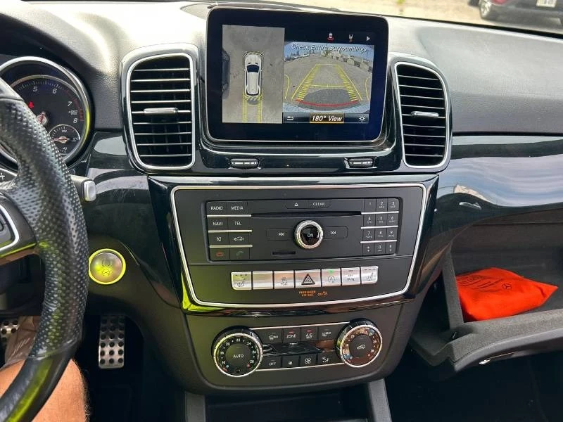 Mercedes-Benz GLE 400 * 4MATIC * 360 * КАФЯВА КОЖА * 2 КЛЮЧА, снимка 12 - Автомобили и джипове - 55658718