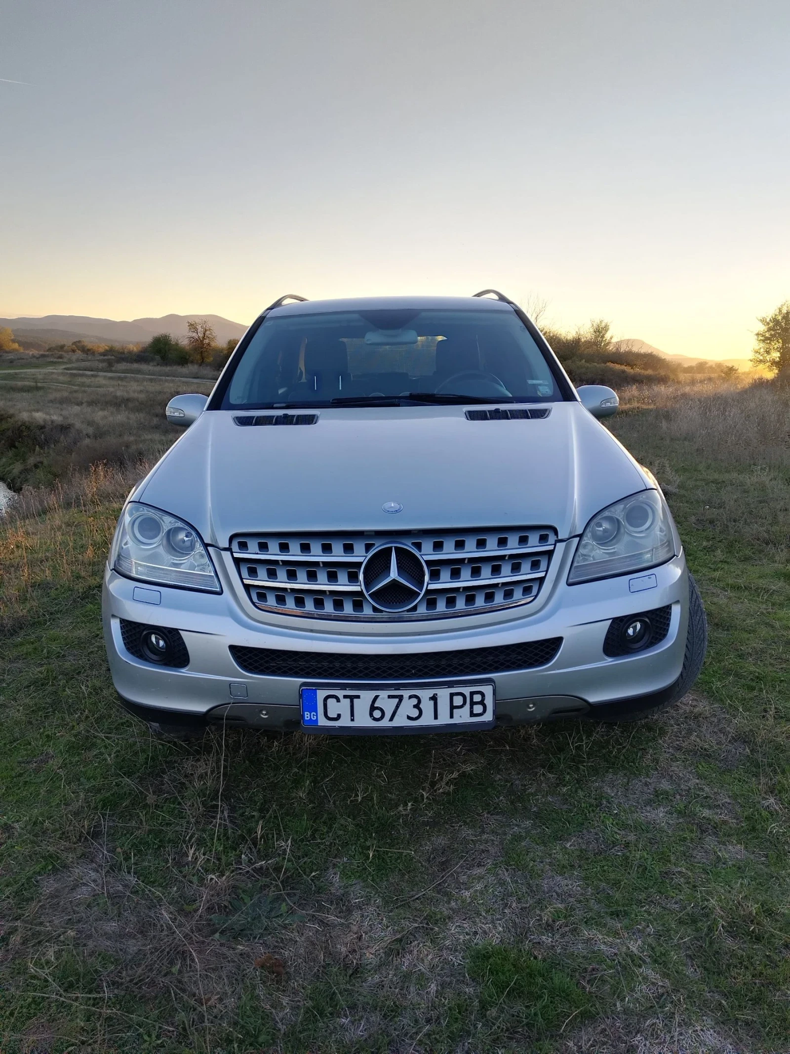 Mercedes-Benz ML 500  - изображение 2