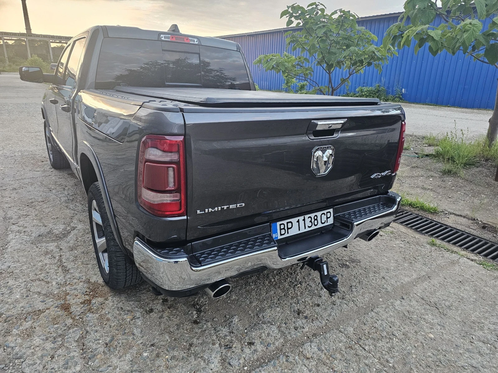 Dodge RAM 1500, снимка 6 - Автомобили и джипове - 53906791