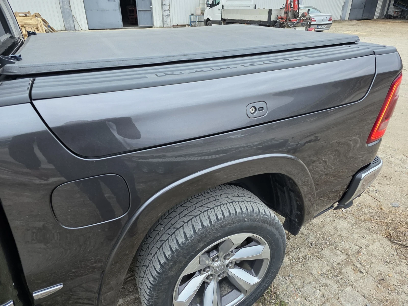 Dodge RAM 1500 | Mobile.bg � ����������� 13