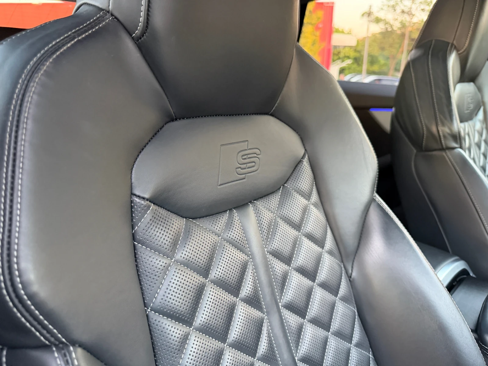 Audi Q8 50 TDI /// S-Line, снимка 17 - Автомобили и джипове - 54794711