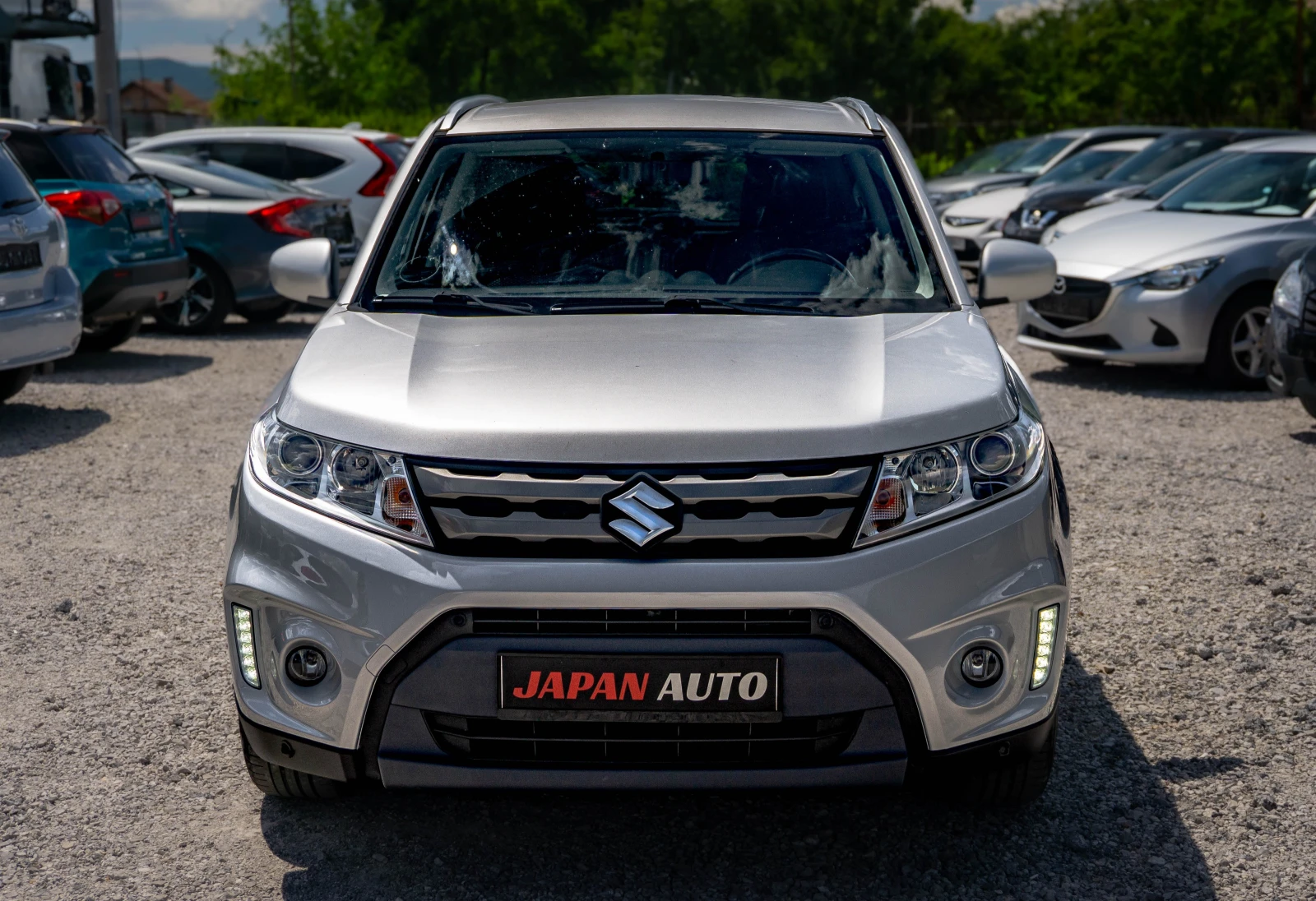 Suzuki Vitara 1.6 бензин ТОП! 2017 година! С ГАРАНЦИЯ! , снимка 2 - Автомобили и джипове - 55221869