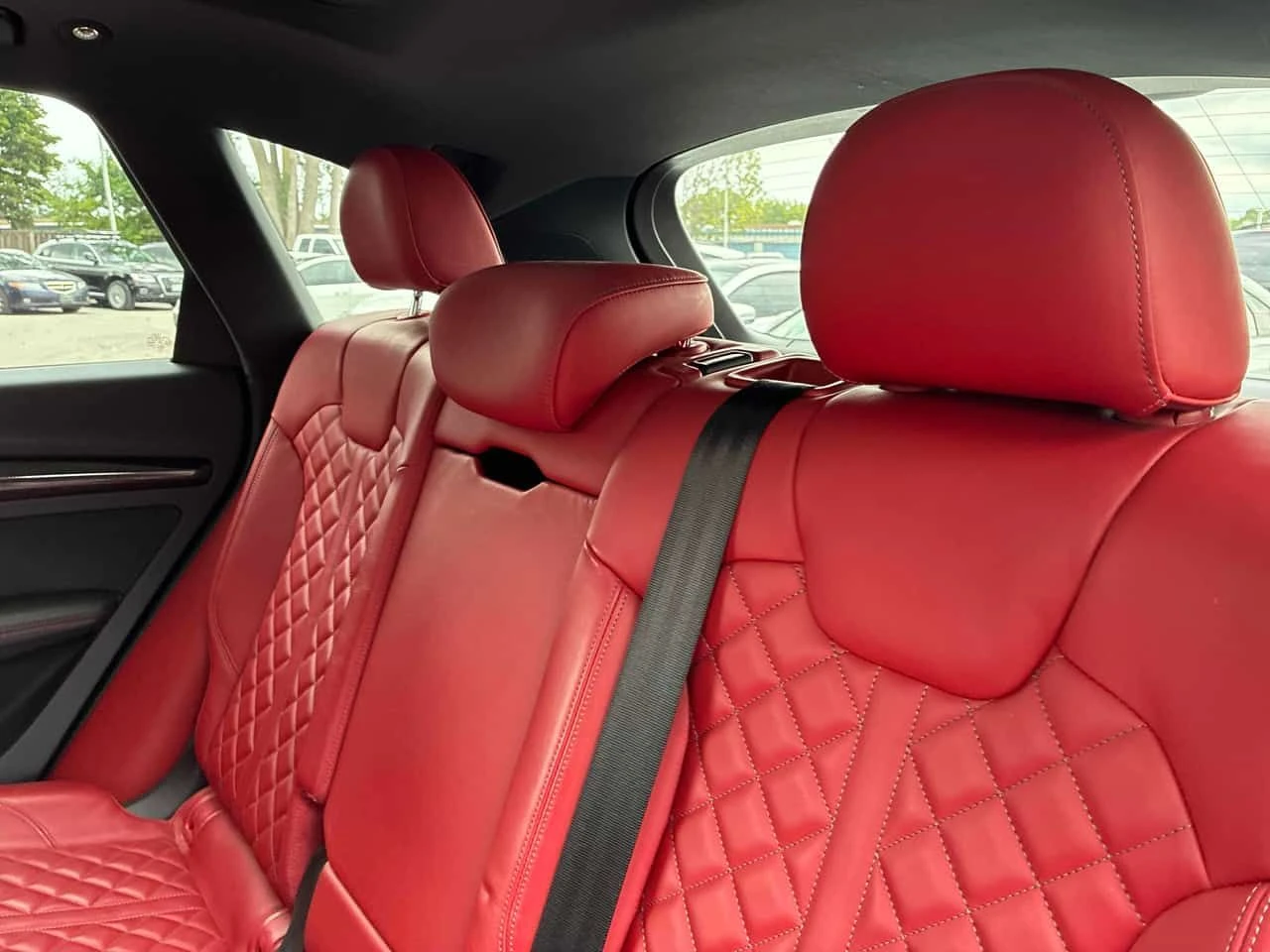 Audi SQ5 * Technik * CARFAX * ОПЦИЯ ЗА ФИНАНСИРАНЕ, снимка 11 - Автомобили и джипове - 55657822