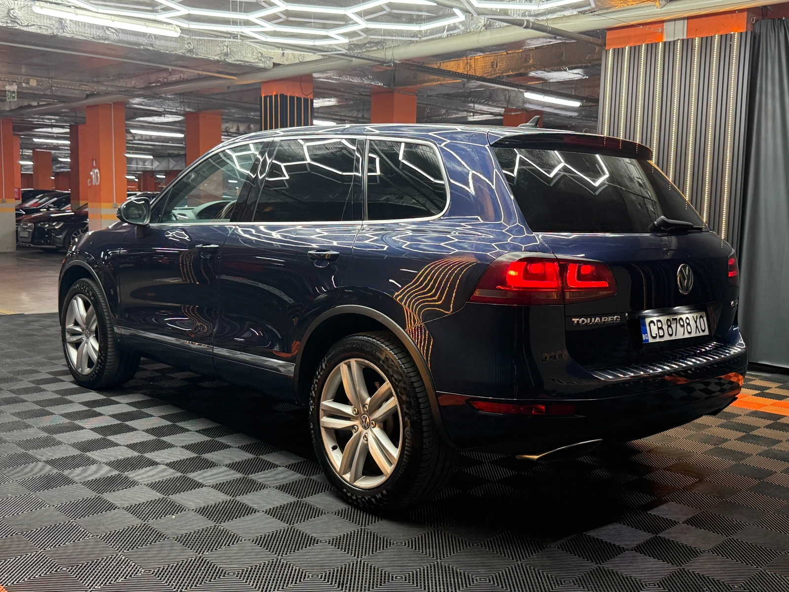 VW Touareg 3.0d 239 к.с., снимка 5 - Автомобили и джипове - 55726553