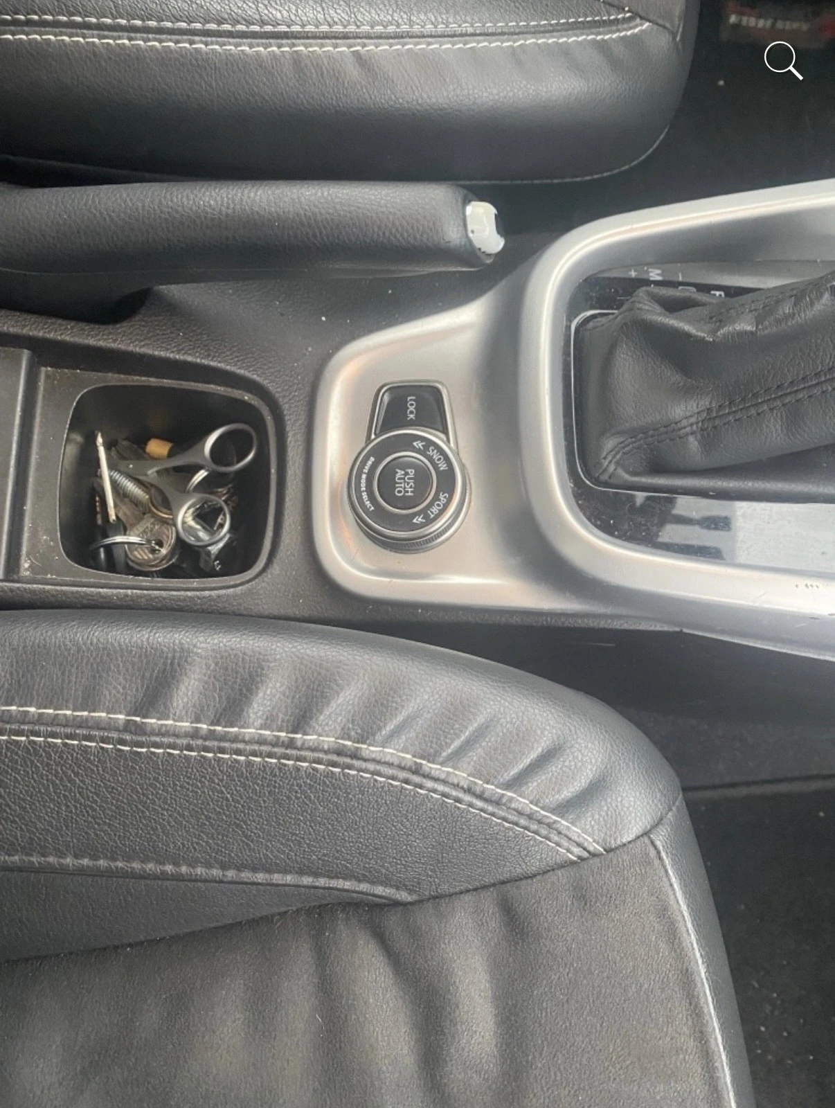 Suzuki Vitara 1, 6 D, снимка 11 - Автомобили и джипове - 55952979