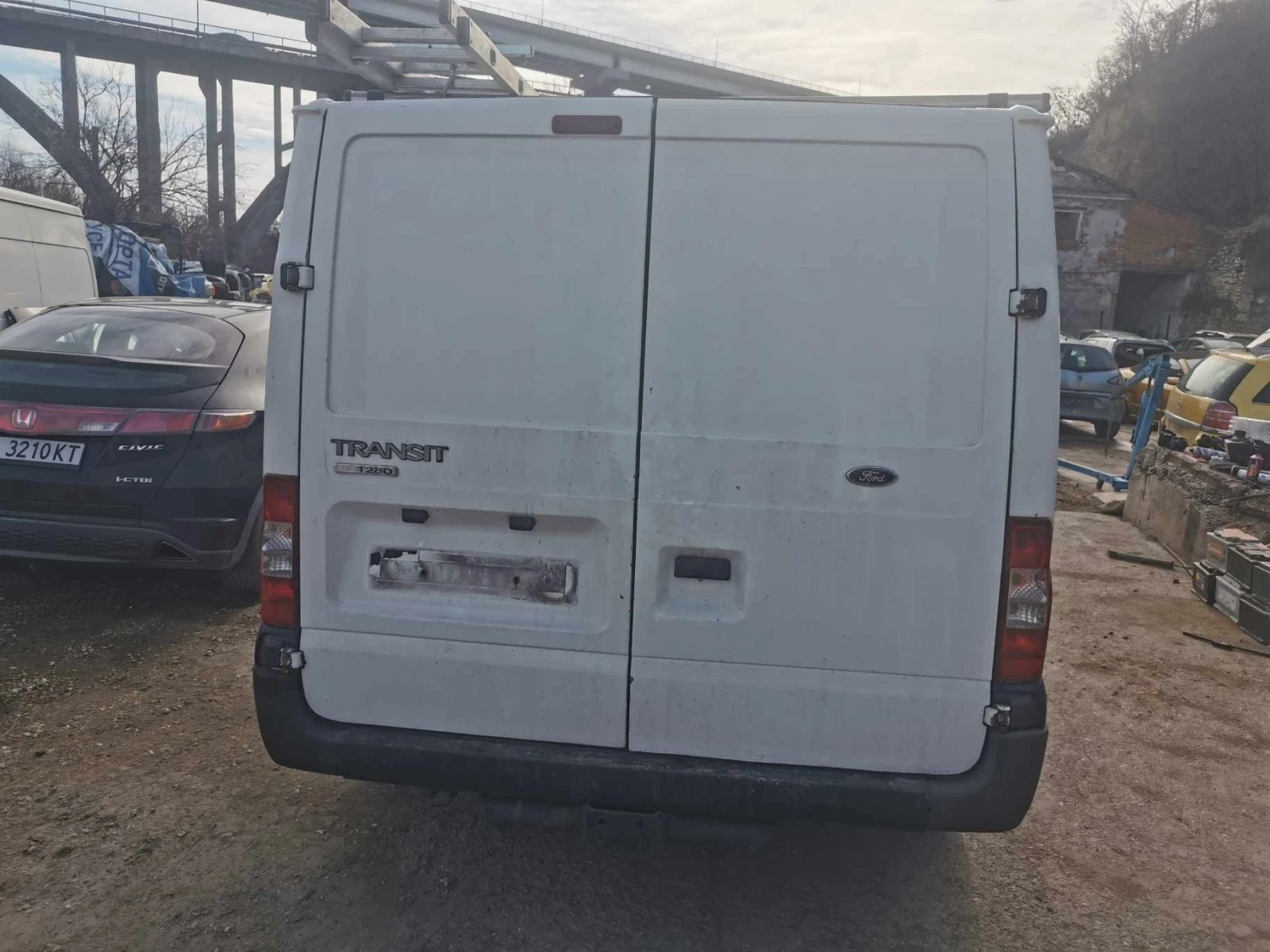 Ford Transit 2.2 дизел на части  - изображение 2