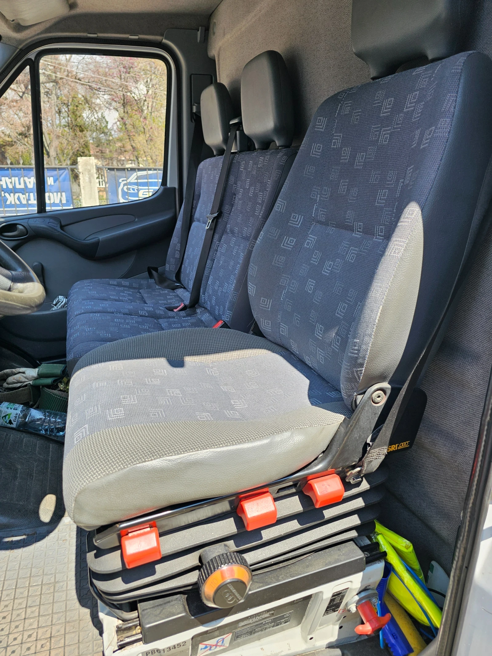 Mercedes-Benz Sprinter 316 Автовоз 316 CDI - изображение 6