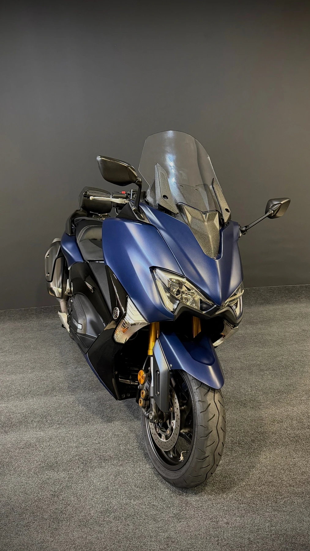 Yamaha T-max 530 SX | Keyless | TCS | LED | 23, 000км ЛИЗИНГ, снимка 6 - Мотоциклети и мототехника - 55414047