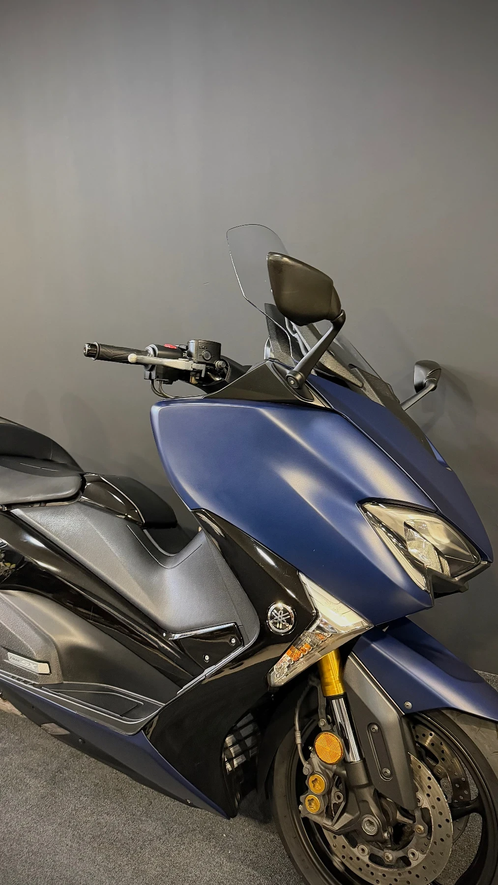 Yamaha T-max 530 SX | Keyless | TCS | LED | 23, 000км ЛИЗИНГ, снимка 8 - Мотоциклети и мототехника - 55414047