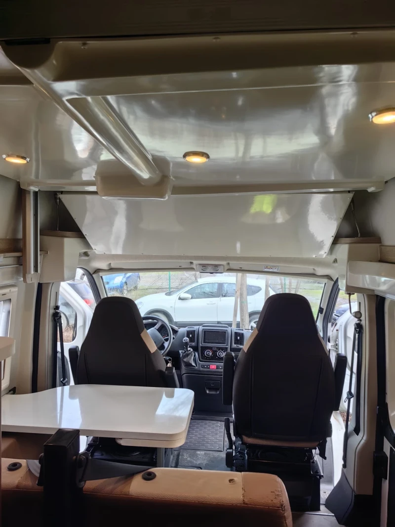 Кемпер Fiat Ducato, снимка 15 - Каравани и кемпери - 53458976