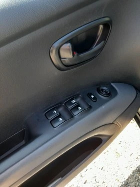 Hyundai I10 16V, снимка 8