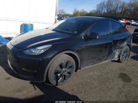 Tesla Model Y Long Range Dual Motor All-Wheel Drive, снимка 2