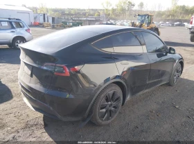 Tesla Model Y Long Range Dual Motor All-Wheel Drive, снимка 4