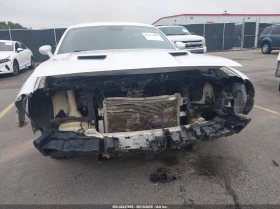 Dodge Challenger 5.7L V-8 VVT, 372HP Rear Wheel Drive - 15100 лв. - 39270819 11