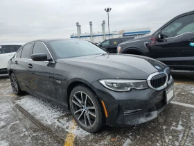 BMW 330 E| 2.0L| CARFAX| PANORAMA| 2 КЛЮЧА| БЕЗ УДАРИ - 20500 € / 40094.51 лв. - 31725485 2