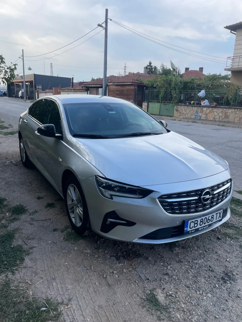 Opel Insignia, снимка 4 - Автомобили и джипове - 47043397