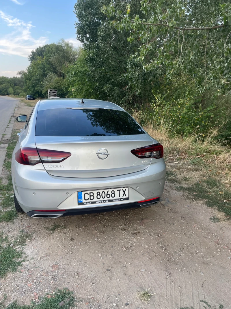 Opel Insignia, снимка 2 - Автомобили и джипове - 47043397