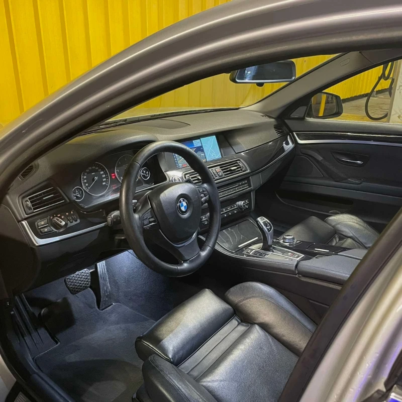 BMW 530 СМЕНЕНИ ВЕРИГИ ОБСЛУЖЕНА КУТИЯ СЕРВИЗНА КНИЖКА, снимка 9 - Автомобили и джипове - 52212179