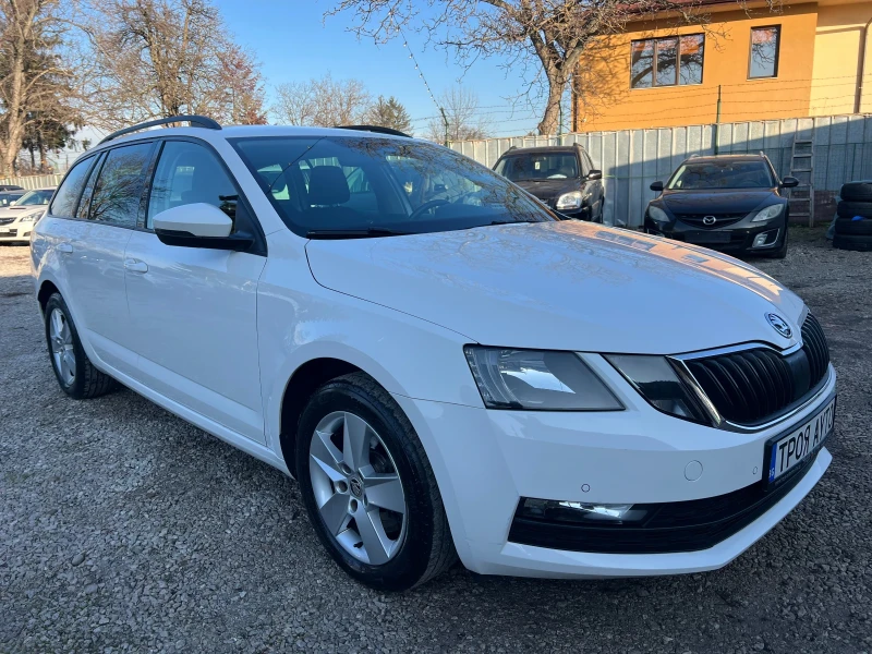 Skoda Octavia 2.0TSI* АВТОМАТИК* ШВЕЙЦАРИЯ* НАВИ* КАМЕРА* , снимка 4 - Автомобили и джипове - 52850825