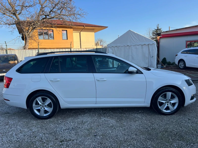 Skoda Octavia 2.0TSI* АВТОМАТИК* ШВЕЙЦАРИЯ* НАВИ* КАМЕРА* , снимка 5 - Автомобили и джипове - 52850825