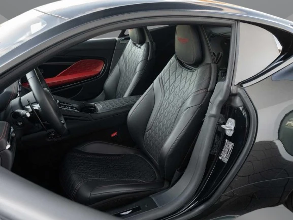 Aston Martin Други DB12 Coupe = Black Pack = Гаранция - изображение 6