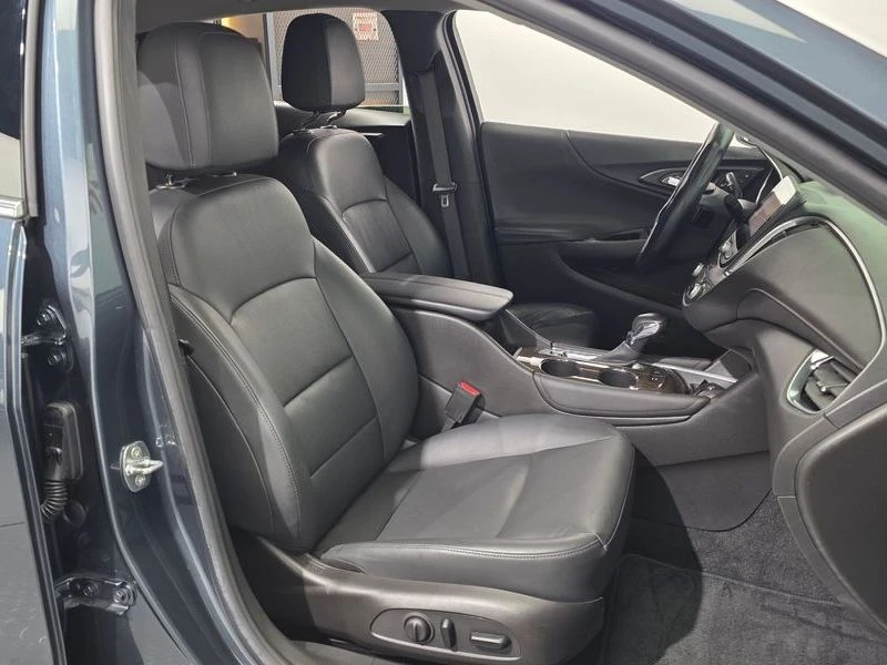 Chevrolet Malibu 1.3 Automatic, снимка 12 - Автомобили и джипове - 55964245