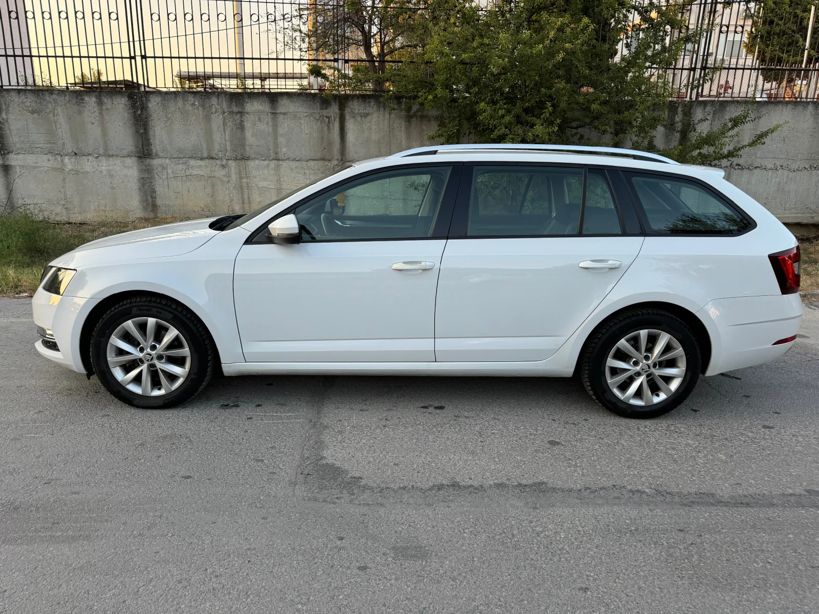 Skoda Octavia 2000 TDI DFFA - изображение 2