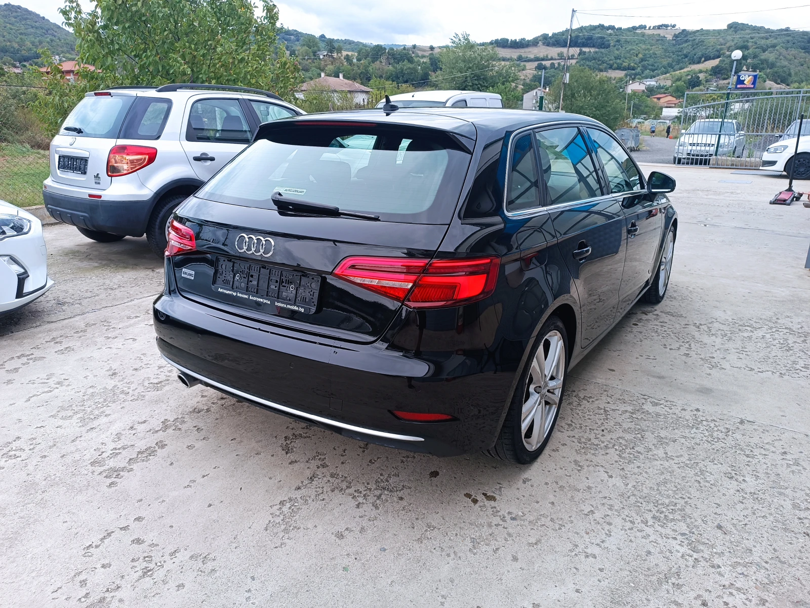 Audi A3 30TDI S-LINE FULL EURO6D - изображение 6