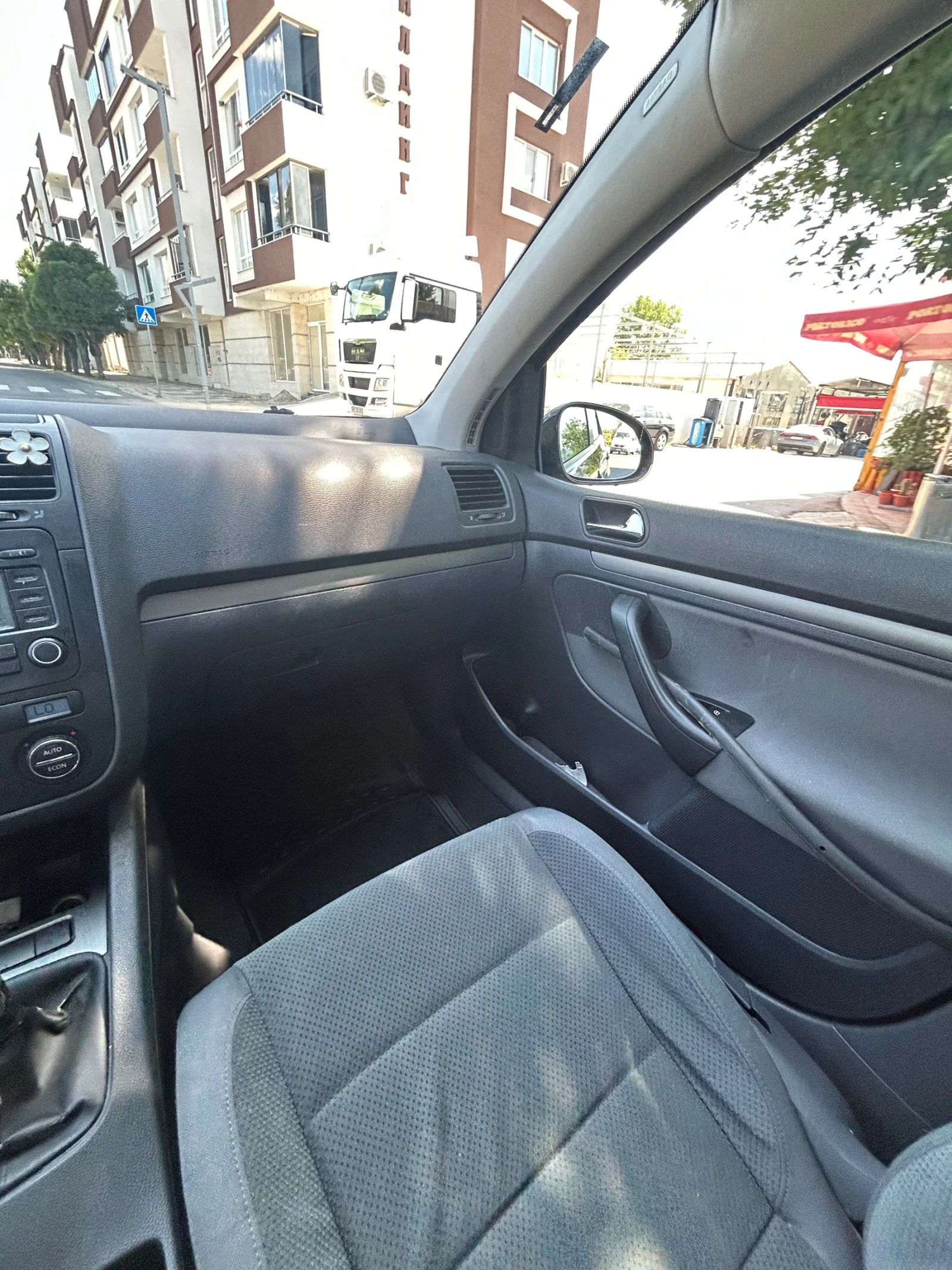 VW Golf  - изображение 9