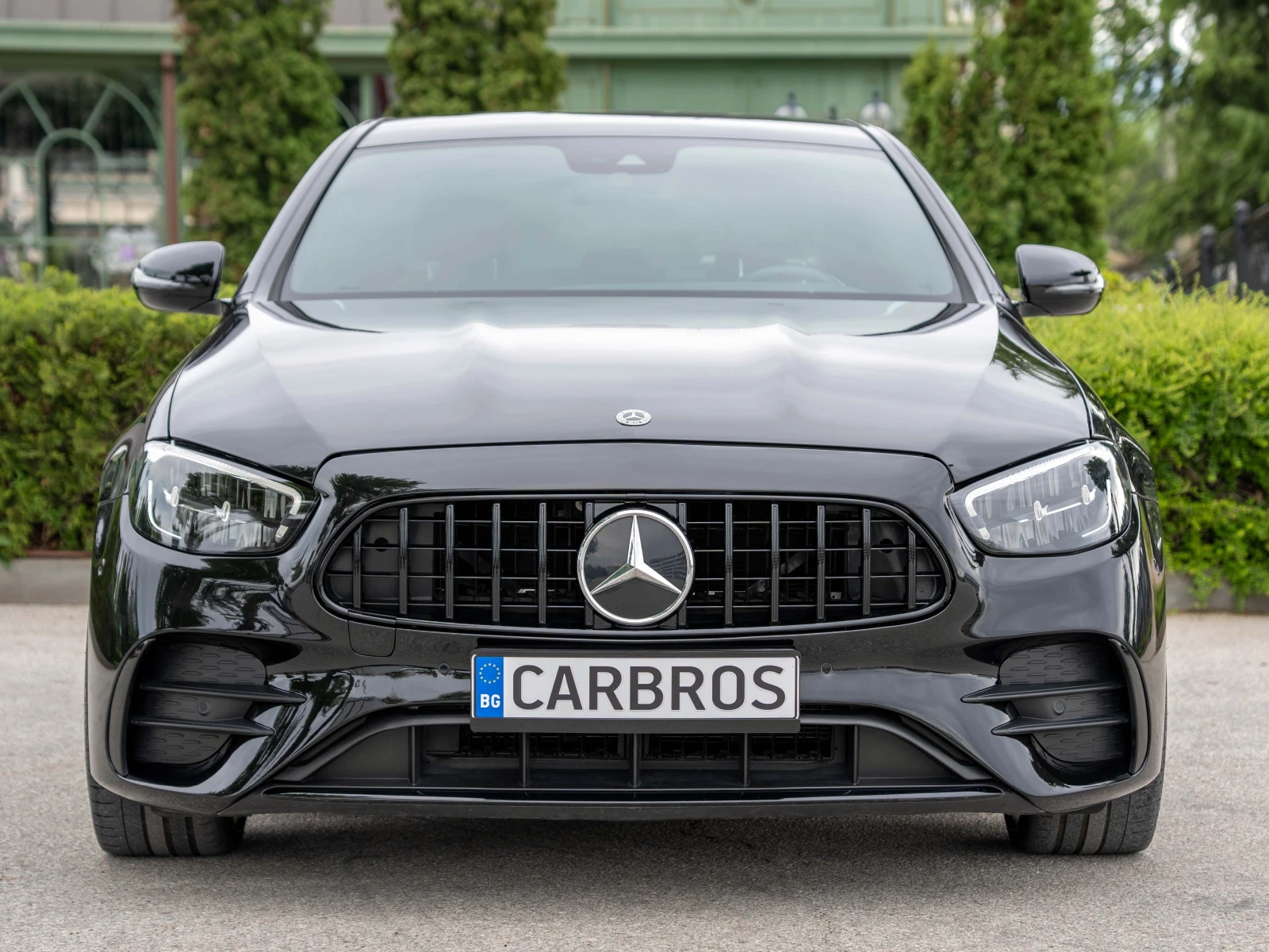 Mercedes-Benz E 450 AMG 4matic EQ-Boost Burmester в гаранция - изображение 2