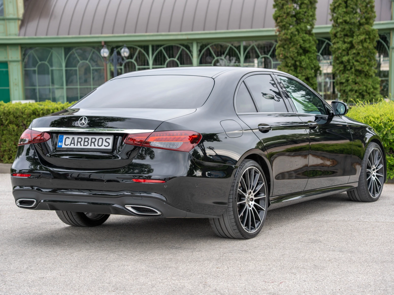Mercedes-Benz E 450 AMG 4matic EQ-Boost Burmester в гаранция - изображение 7