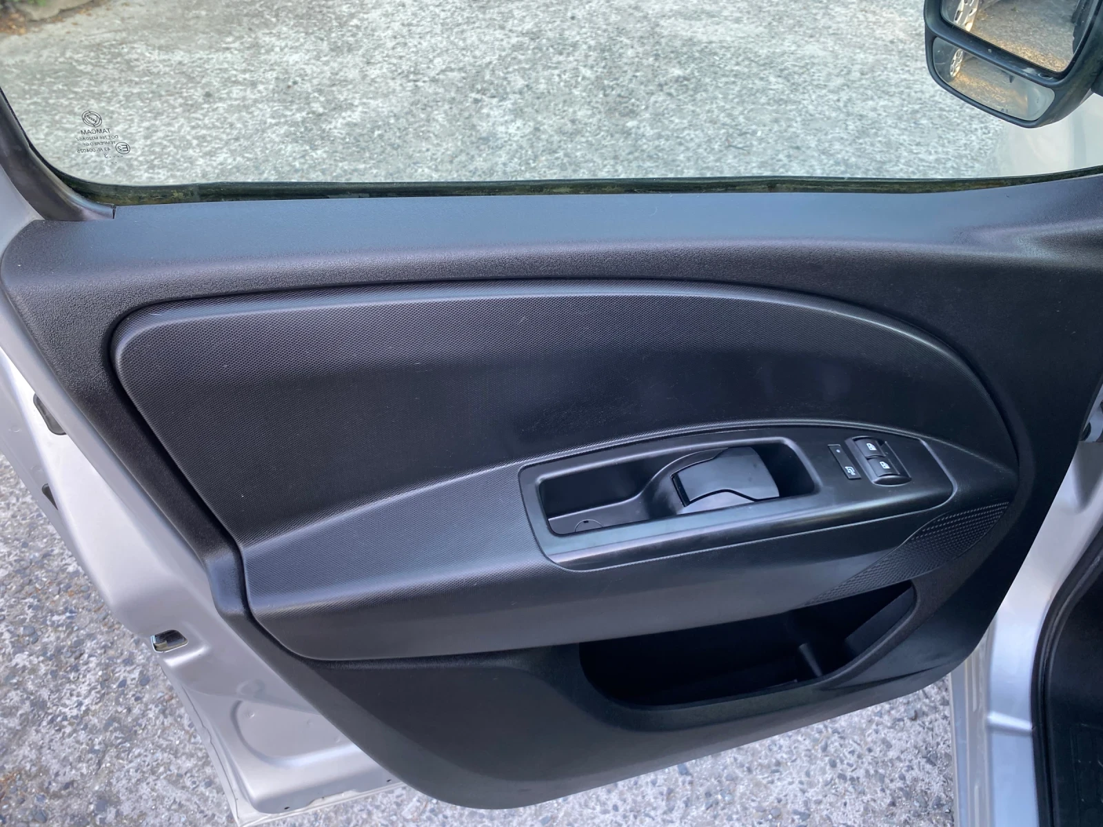 Opel Combo 1.6 cdi - изображение 10