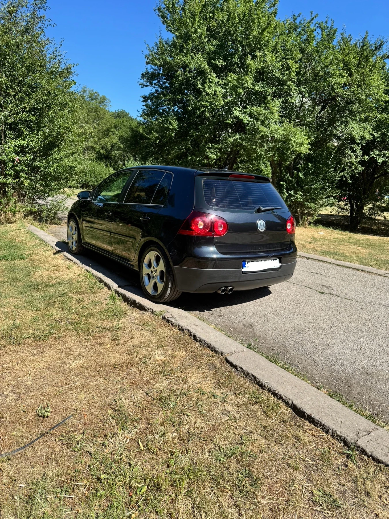VW Golf 2.0TDI 140кс БКД в доста добро състояние - изображение 3