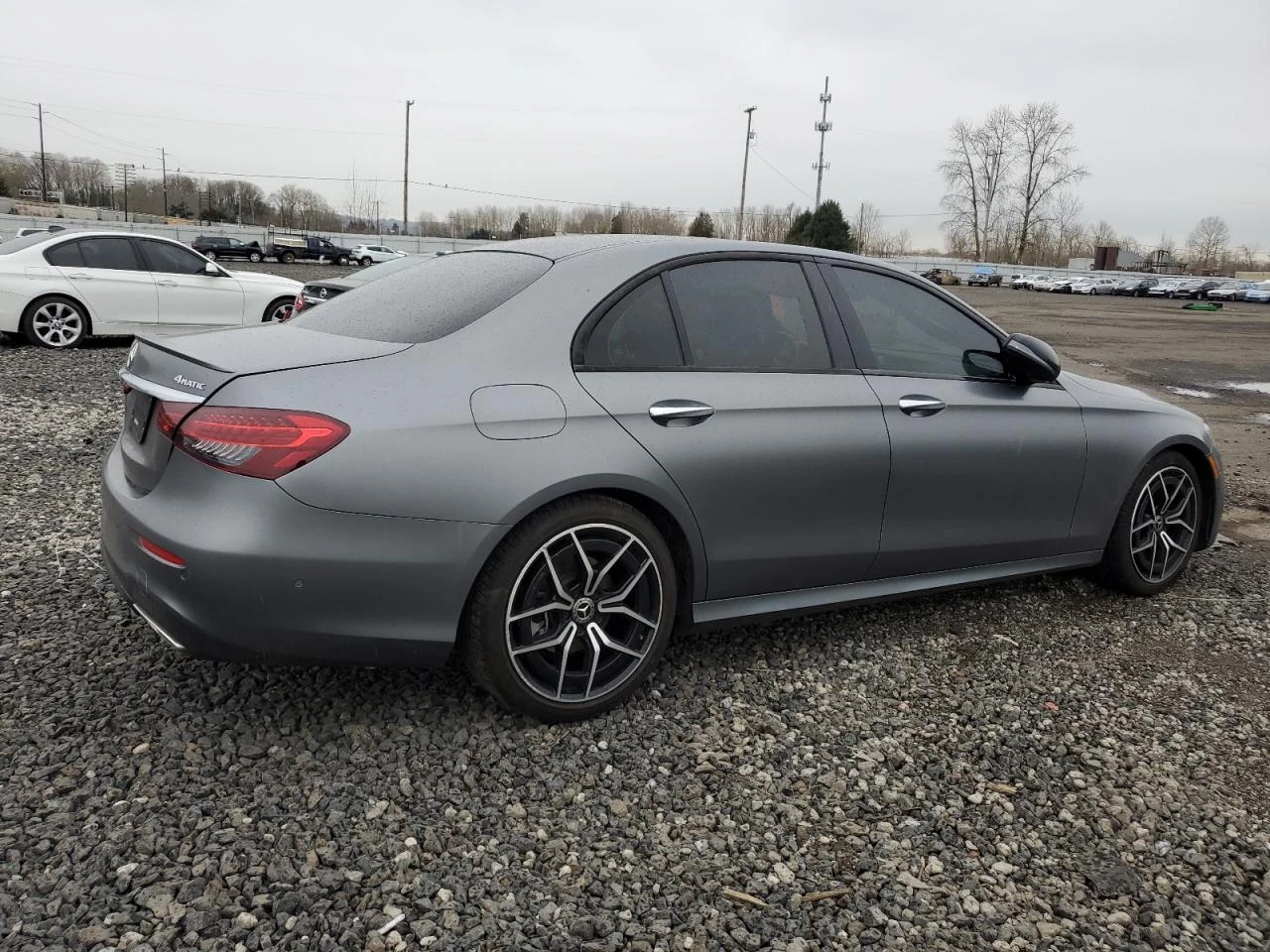 Mercedes-Benz E 350 * Възможност за Лизинг*  - изображение 4
