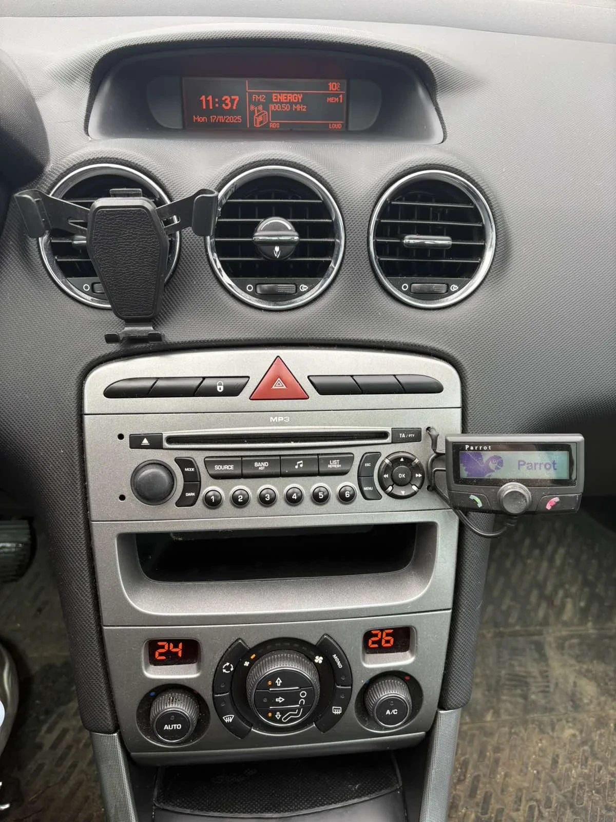 Peugeot 308 1.6     | Mobile.bg   8