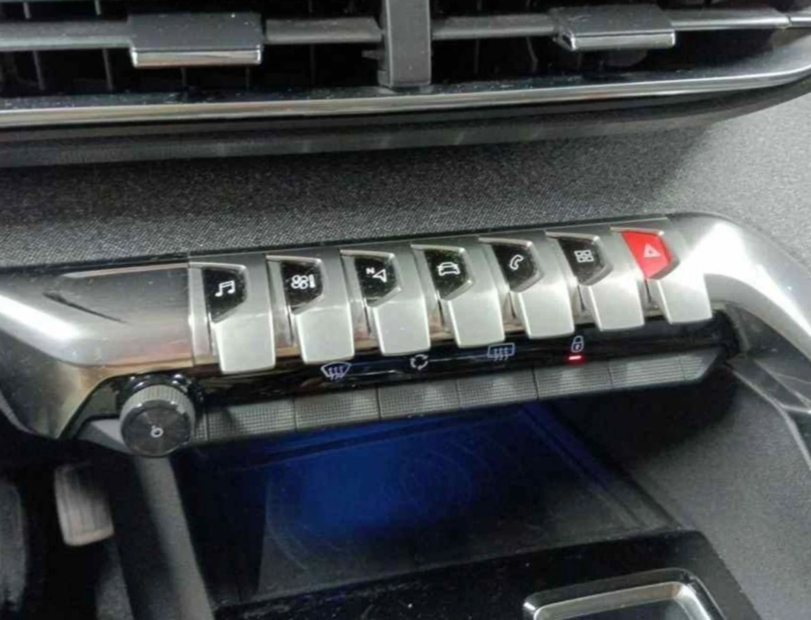 Peugeot 3008 1, 5 BlueHDI 130 ALLURE.KAMERA.LED.NAVI | Mobile.bg   12